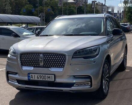Серый Линкольн Авиатор, объемом двигателя 3 л и пробегом 53 тыс. км за 39500 $, фото 1 на Automoto.ua