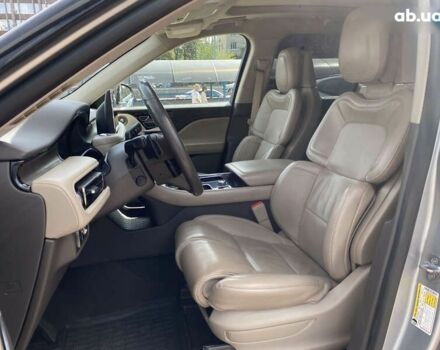 Серый Линкольн Авиатор, объемом двигателя 3 л и пробегом 53 тыс. км за 39500 $, фото 7 на Automoto.ua