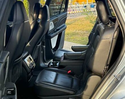 Серый Линкольн Авиатор, объемом двигателя 3 л и пробегом 58 тыс. км за 47999 $, фото 6 на Automoto.ua