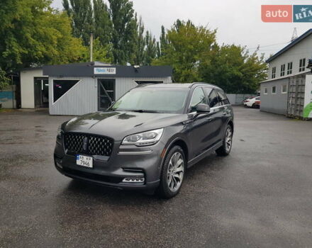 Серый Линкольн Авиатор, объемом двигателя 3 л и пробегом 32 тыс. км за 50000 $, фото 1 на Automoto.ua