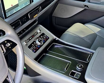 Сірий Лінкольн Авіатор, об'ємом двигуна 3 л та пробігом 5 тис. км за 65000 $, фото 8 на Automoto.ua