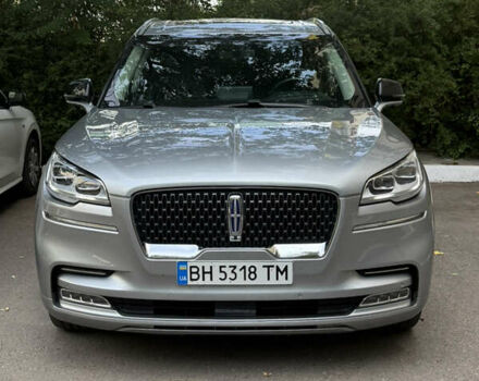 Серый Линкольн Авиатор, объемом двигателя 3 л и пробегом 58 тыс. км за 47999 $, фото 3 на Automoto.ua