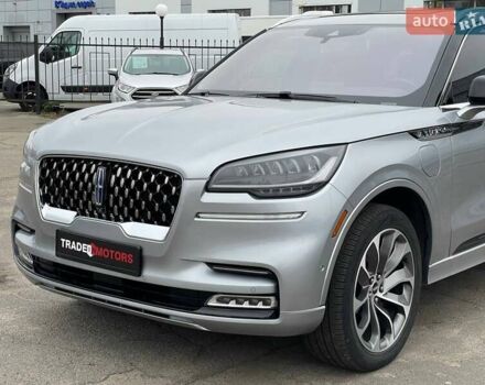 Серый Линкольн Авиатор, объемом двигателя 3 л и пробегом 52 тыс. км за 35990 $, фото 3 на Automoto.ua