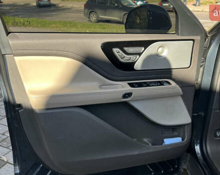 Серый Линкольн Авиатор, объемом двигателя 3 л и пробегом 48 тыс. км за 48500 $, фото 31 на Automoto.ua