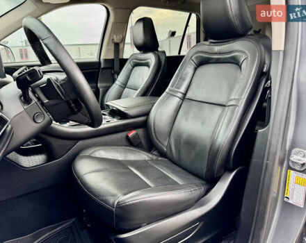 Сірий Лінкольн Авіатор, об'ємом двигуна 2.95 л та пробігом 35 тис. км за 52500 $, фото 65 на Automoto.ua