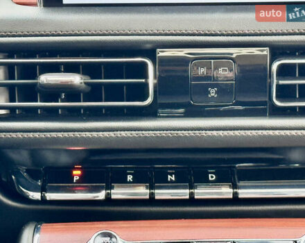 Сірий Лінкольн Авіатор, об'ємом двигуна 2.95 л та пробігом 35 тис. км за 52500 $, фото 48 на Automoto.ua