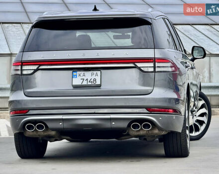 Сірий Лінкольн Авіатор, об'ємом двигуна 2.95 л та пробігом 35 тис. км за 52500 $, фото 10 на Automoto.ua