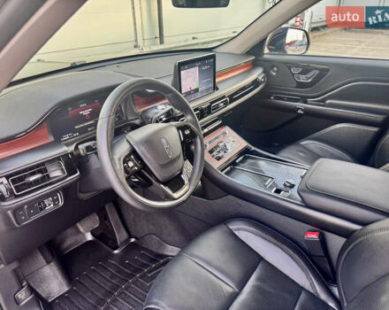 Серый Линкольн Авиатор, объемом двигателя 2.95 л и пробегом 34 тыс. км за 53500 $, фото 26 на Automoto.ua
