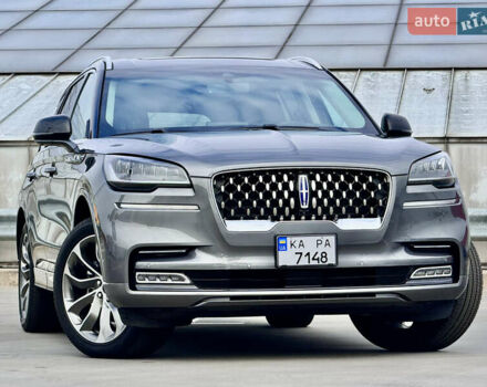 Сірий Лінкольн Авіатор, об'ємом двигуна 2.95 л та пробігом 35 тис. км за 52500 $, фото 5 на Automoto.ua