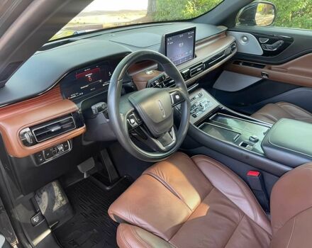 Серый Линкольн Авиатор, объемом двигателя 0 л и пробегом 23 тыс. км за 22500 $, фото 7 на Automoto.ua