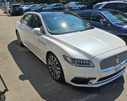 Белый Линкольн Континенталь, объемом двигателя 2.7 л и пробегом 105 тыс. км за 18000 $, фото 8 на Automoto.ua