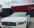 Белый Линкольн Континенталь, объемом двигателя 2.69 л и пробегом 210 тыс. км за 15400 $, фото 1 на Automoto.ua