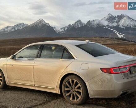 Белый Линкольн Континенталь, объемом двигателя 3.73 л и пробегом 36 тыс. км за 27350 $, фото 13 на Automoto.ua