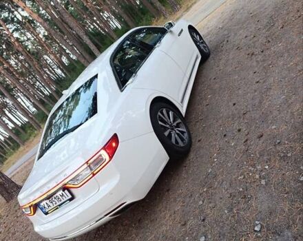 Белый Линкольн Континенталь, объемом двигателя 3.73 л и пробегом 36 тыс. км за 27350 $, фото 7 на Automoto.ua