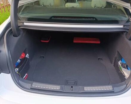 Белый Линкольн Континенталь, объемом двигателя 3.73 л и пробегом 36 тыс. км за 27350 $, фото 30 на Automoto.ua