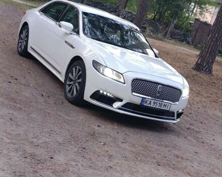 Белый Линкольн Континенталь, объемом двигателя 3.73 л и пробегом 36 тыс. км за 27350 $, фото 3 на Automoto.ua