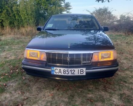 Чорний Лінкольн Континенталь, об'ємом двигуна 3 л та пробігом 2 тис. км за 10000 $, фото 7 на Automoto.ua