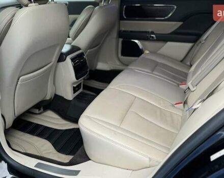 Чорний Лінкольн Континенталь, об'ємом двигуна 2.69 л та пробігом 155 тис. км за 17400 $, фото 17 на Automoto.ua