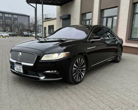 Черный Линкольн Континенталь, объемом двигателя 2.69 л и пробегом 167 тыс. км за 19800 $, фото 1 на Automoto.ua