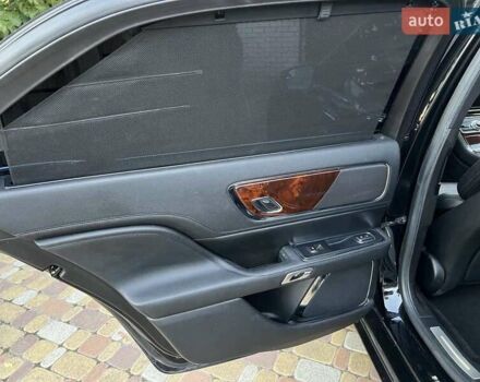 Чорний Лінкольн Континенталь, об'ємом двигуна 3.73 л та пробігом 59 тис. км за 18900 $, фото 15 на Automoto.ua