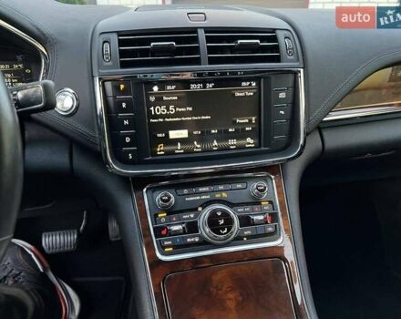 Чорний Лінкольн Континенталь, об'ємом двигуна 3.73 л та пробігом 59 тис. км за 18900 $, фото 14 на Automoto.ua