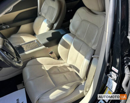 Чорний Лінкольн Континенталь, об'ємом двигуна 3.7 л та пробігом 46 тис. км за 20800 $, фото 10 на Automoto.ua