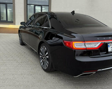 Черный Линкольн Континенталь, объемом двигателя 2.69 л и пробегом 167 тыс. км за 19800 $, фото 5 на Automoto.ua