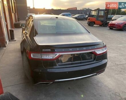 Черный Линкольн Континенталь, объемом двигателя 2.96 л и пробегом 79 тыс. км за 12800 $, фото 3 на Automoto.ua