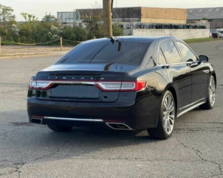 Черный Линкольн Континенталь, объемом двигателя 2.7 л и пробегом 42 тыс. км за 16200 $, фото 5 на Automoto.ua