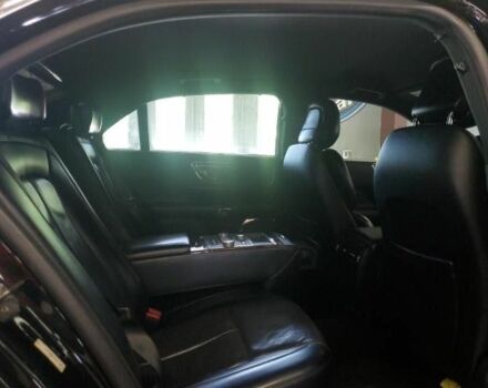 Черный Линкольн Континенталь, объемом двигателя 3.7 л и пробегом 240 тыс. км за 16700 $, фото 6 на Automoto.ua