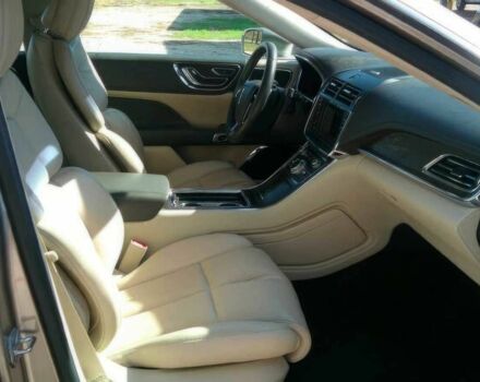 Коричневый Линкольн Континенталь, объемом двигателя 3.7 л и пробегом 49 тыс. км за 19100 $, фото 8 на Automoto.ua