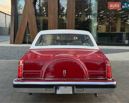 Червоний Лінкольн Континенталь, об'ємом двигуна 5.7 л та пробігом 129 тис. км за 97000 $, фото 14 на Automoto.ua