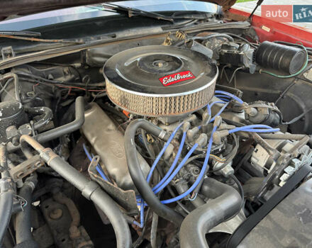 Червоний Лінкольн Континенталь, об'ємом двигуна 5.7 л та пробігом 129 тис. км за 97000 $, фото 52 на Automoto.ua