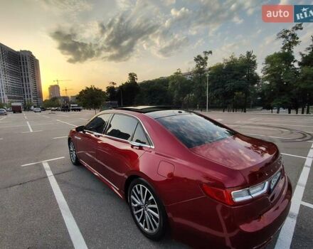 Червоний Лінкольн Континенталь, об'ємом двигуна 3.73 л та пробігом 108 тис. км за 17500 $, фото 1 на Automoto.ua