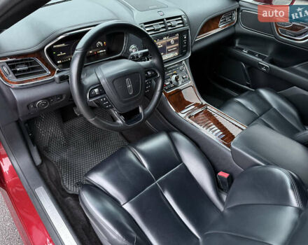 Красный Линкольн Континенталь, объемом двигателя 3.73 л и пробегом 110 тыс. км за 13300 $, фото 33 на Automoto.ua