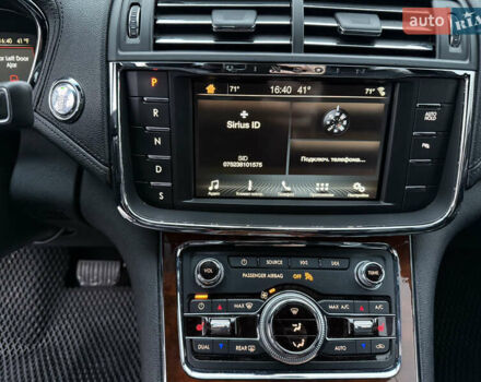 Красный Линкольн Континенталь, объемом двигателя 3.73 л и пробегом 110 тыс. км за 13300 $, фото 41 на Automoto.ua