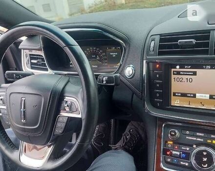 Линкольн Континенталь, объемом двигателя 3 л и пробегом 71 тыс. км за 22499 $, фото 21 на Automoto.ua