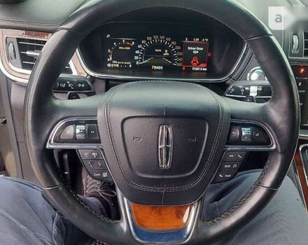 Линкольн Континенталь, объемом двигателя 3 л и пробегом 71 тыс. км за 22499 $, фото 13 на Automoto.ua