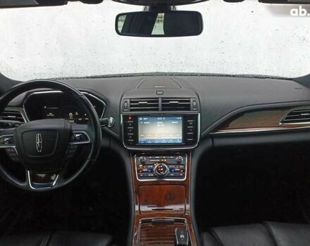 Линкольн Континенталь, объемом двигателя 2.7 л и пробегом 59 тыс. км за 17500 $, фото 10 на Automoto.ua