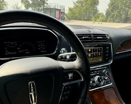 Линкольн Континенталь, объемом двигателя 3.73 л и пробегом 57 тыс. км за 23900 $, фото 7 на Automoto.ua