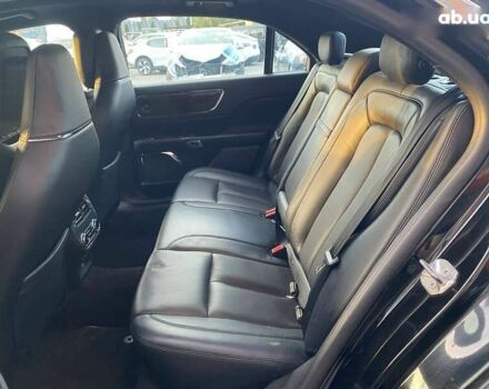 Линкольн Континенталь, объемом двигателя 3 л и пробегом 79 тыс. км за 12800 $, фото 19 на Automoto.ua