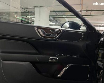 Лінкольн Континенталь, об'ємом двигуна 3.7 л та пробігом 93 тис. км за 20500 $, фото 26 на Automoto.ua