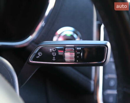 Серый Линкольн Континенталь, объемом двигателя 2.96 л и пробегом 83 тыс. км за 18000 $, фото 23 на Automoto.ua