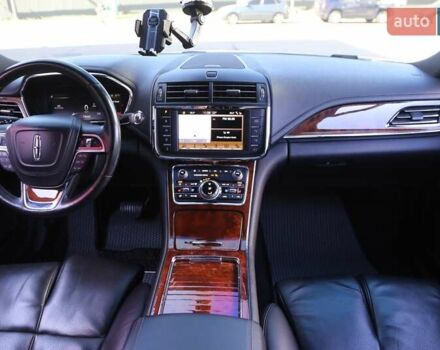 Серый Линкольн Континенталь, объемом двигателя 2.96 л и пробегом 83 тыс. км за 18000 $, фото 13 на Automoto.ua