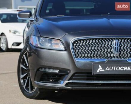 Серый Линкольн Континенталь, объемом двигателя 2.96 л и пробегом 83 тыс. км за 18000 $, фото 3 на Automoto.ua