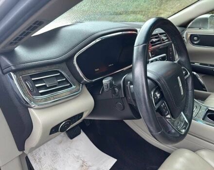 Сірий Лінкольн Континенталь, об'ємом двигуна 2.7 л та пробігом 60 тис. км за 3800 $, фото 8 на Automoto.ua