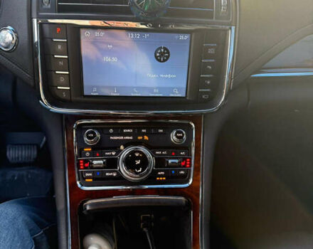 Сірий Лінкольн Континенталь, об'ємом двигуна 2.69 л та пробігом 136 тис. км за 16700 $, фото 13 на Automoto.ua