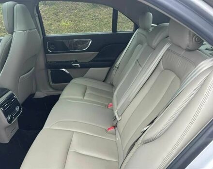 Сірий Лінкольн Континенталь, об'ємом двигуна 2.7 л та пробігом 60 тис. км за 3800 $, фото 9 на Automoto.ua