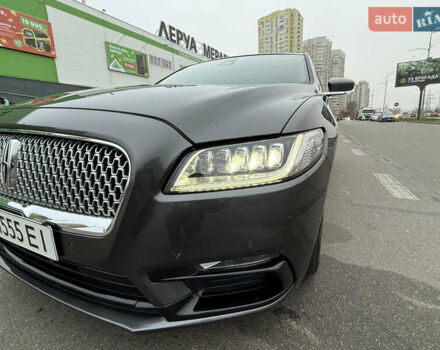 Серый Линкольн Континенталь, объемом двигателя 3.73 л и пробегом 82 тыс. км за 22000 $, фото 12 на Automoto.ua