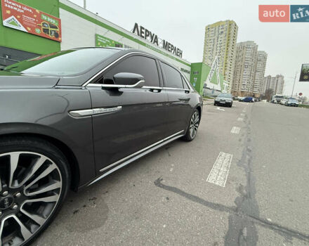 Серый Линкольн Континенталь, объемом двигателя 3.73 л и пробегом 82 тыс. км за 22000 $, фото 14 на Automoto.ua